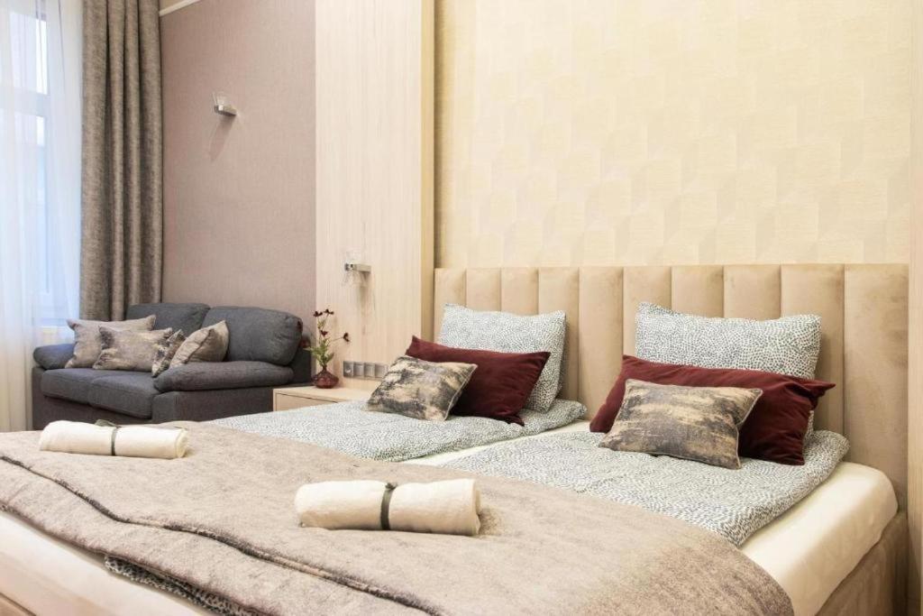 Revay 20 Suites By Corall Budapest Exterior foto