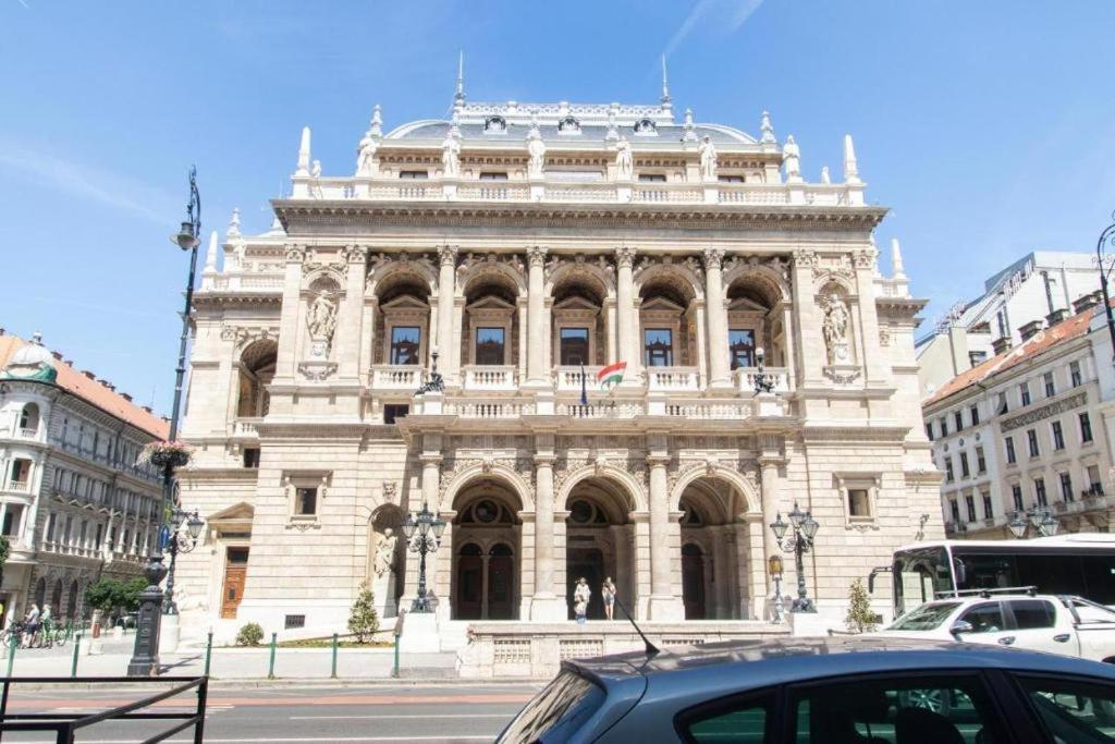 Revay 20 Suites By Corall Budapest Exterior foto