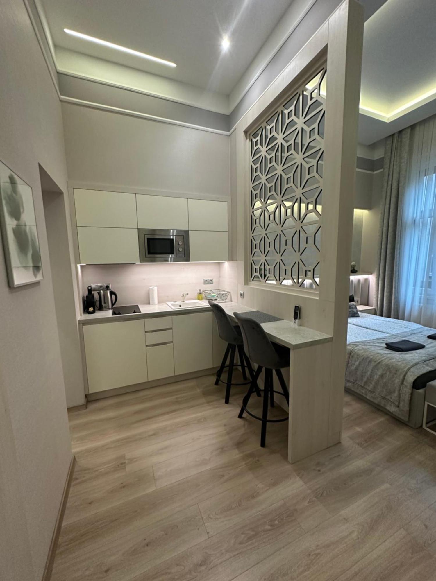 Revay 20 Suites By Corall Budapest Exterior foto