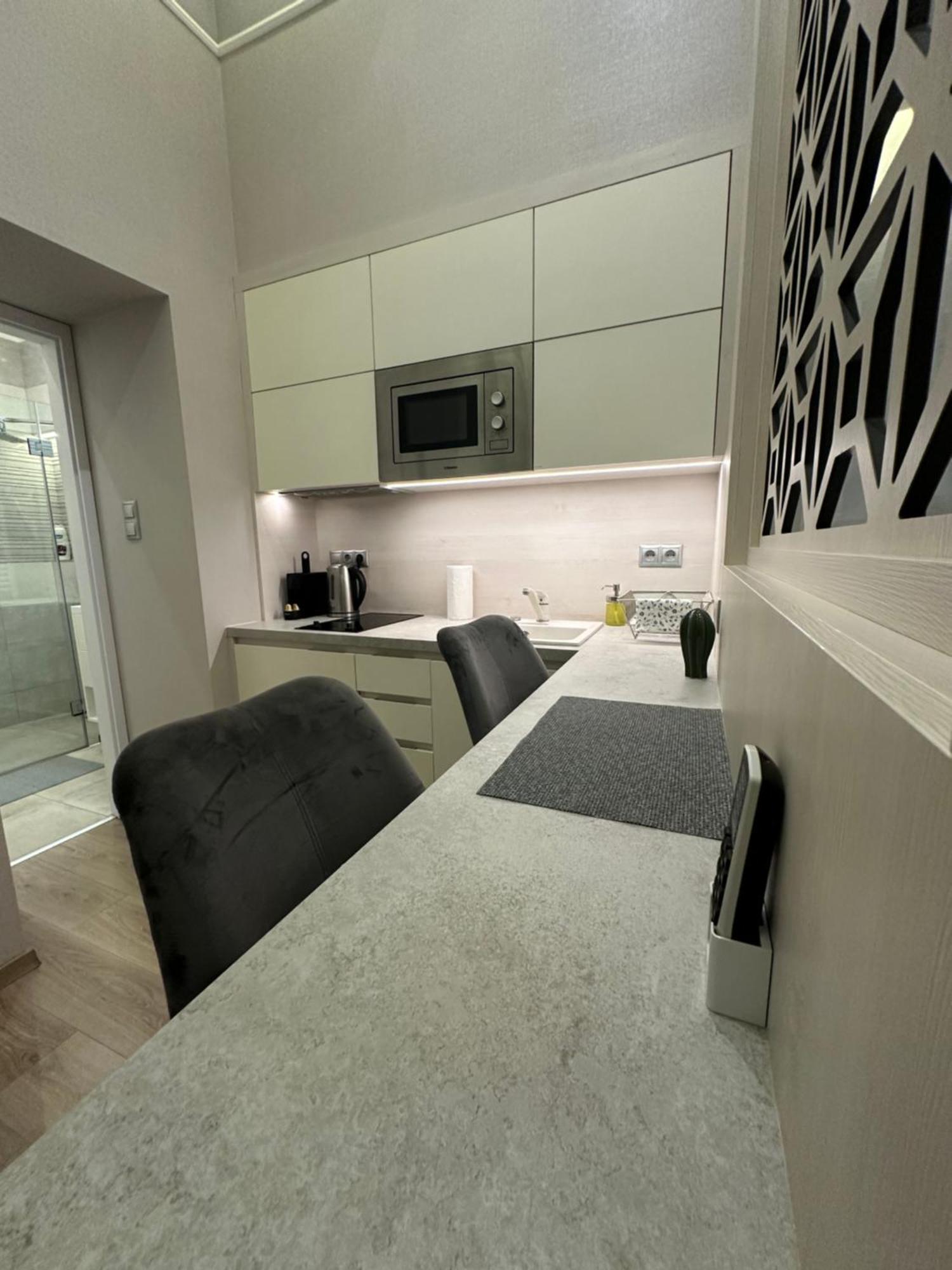 Revay 20 Suites By Corall Budapest Exterior foto