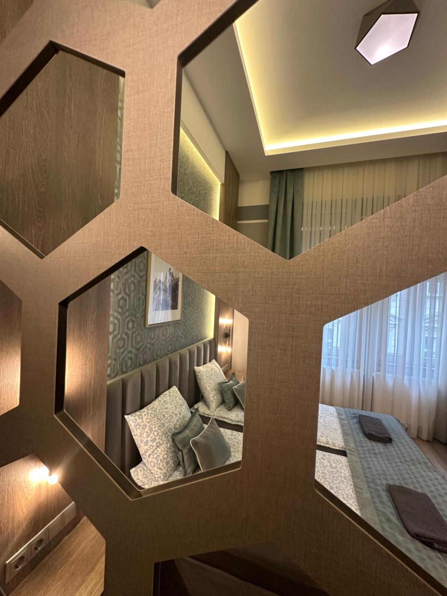 Revay 20 Suites By Corall Budapest Exterior foto