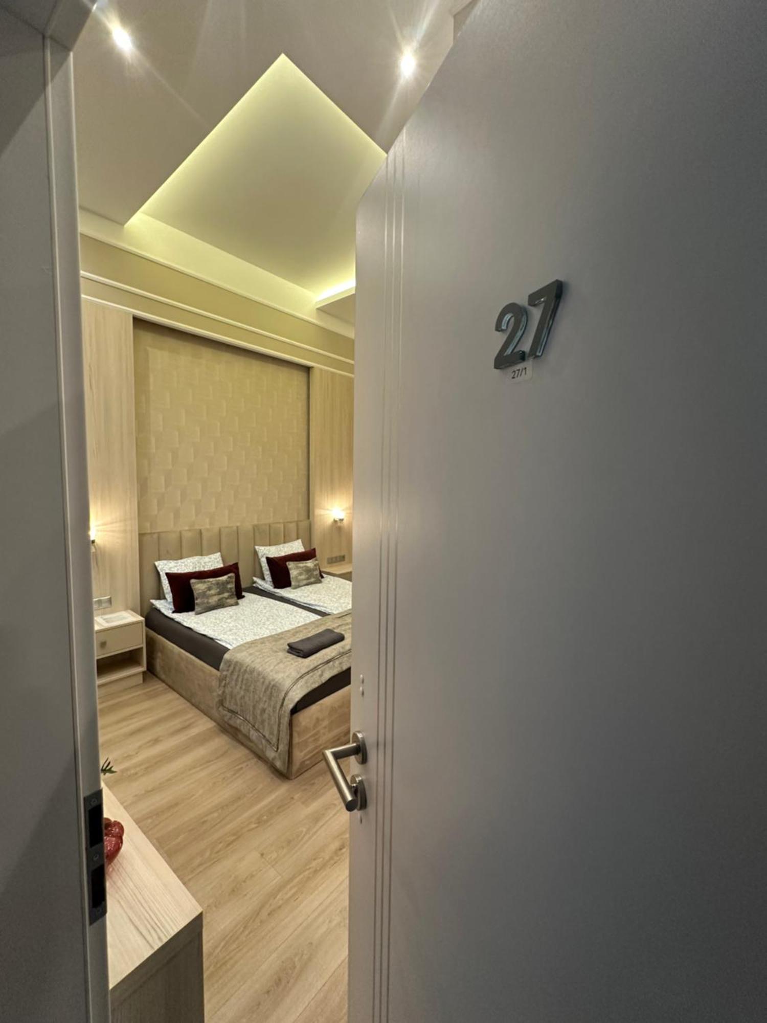 Revay 20 Suites By Corall Budapest Exterior foto
